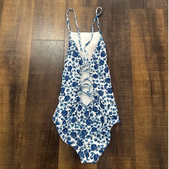 Albion Fit The Santorini Weekender One-Piece Size Small - Picture 5 of 9